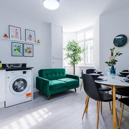 Beechwood Lodge Serviced Apartment Ковентрі Екстер'єр фото
